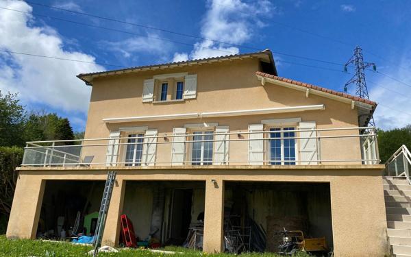 Maison à vendre    5 pièces • 150 m2 Le Palais-sur-Vienne