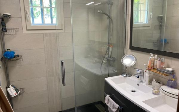 Maison à vendre    5 pièces • 150 m2 Le Palais-sur-Vienne