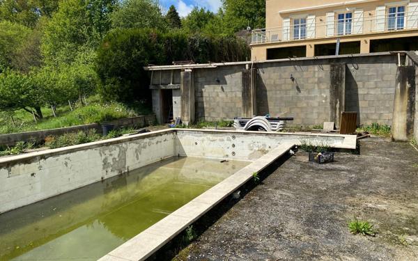 Maison à vendre    5 pièces • 150 m2 Le Palais-sur-Vienne