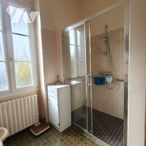 Maison à vendre à Saint-Julien-les-Villas (10800) en Aube (10)  - Maison des années 30, de type...