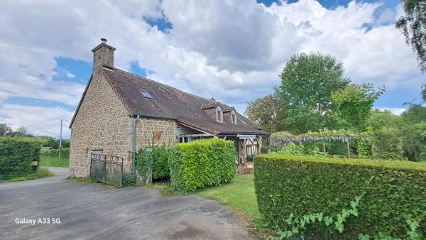Propriété de 125 m² sur un parc de 5 hectares. Idéal passion nature & chevaux
