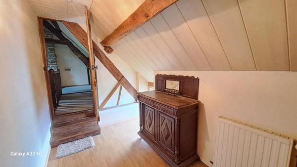 Propriété de 125 m² sur un parc de 5 hectares. Idéal passion nature & chevaux