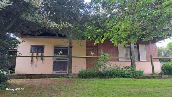 Propriété de 125 m² sur un parc de 5 hectares. Idéal passion nature & chevaux