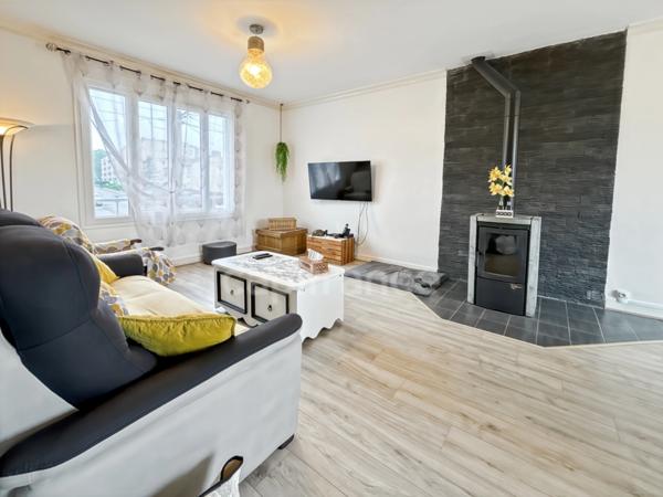 ALLONNES (72) Maison à vendre 4 chambres dont une au sous sol et bureau