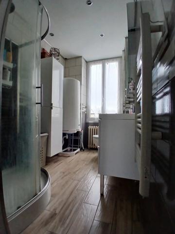 Vente                                                      Maison
                        
                     6 pièces                      122 m2                     à Cercy-la-Tour