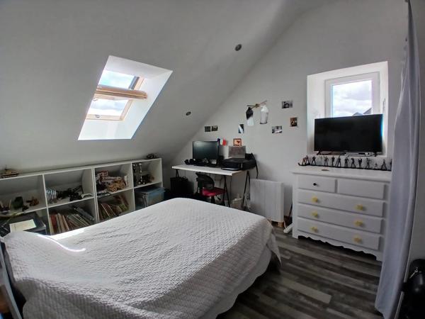 Vente                                                      Maison
                        
                     6 pièces                      122 m2                     à Cercy-la-Tour
