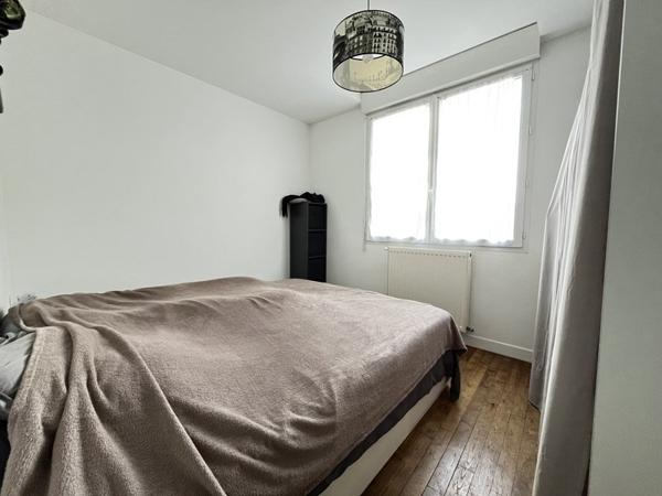 Maison à vendre 117 568 € Mehun-sur-Yèvre 5 p 79 m² DPE D