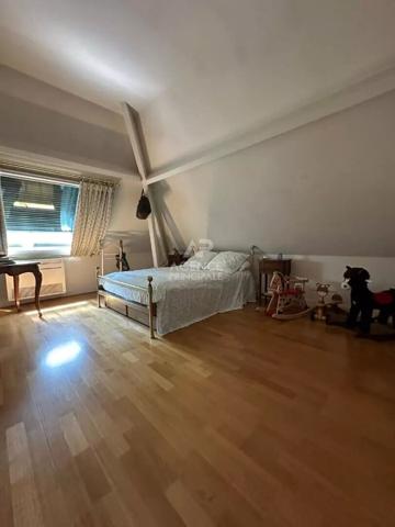 Propriété Maisons Laffitte - 8 pièce(s) €1 700 000 ** - Référence 4544