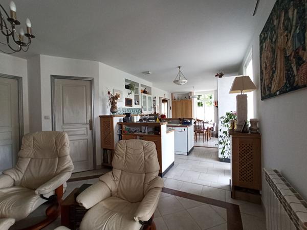 MAISON À VENDRE PROCHE DE VALENÇAY