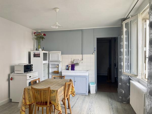 Tain-l'Hermitage (26600) Maison familiale ou divisible avec studio et terrain à bâtir - Tain-L'Hermitage