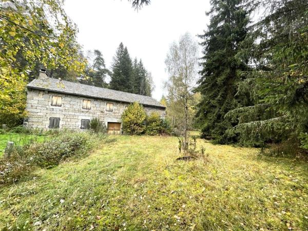 Maison à vendre à Saint-Just dans le Cantal (15320), ref : 48032-163