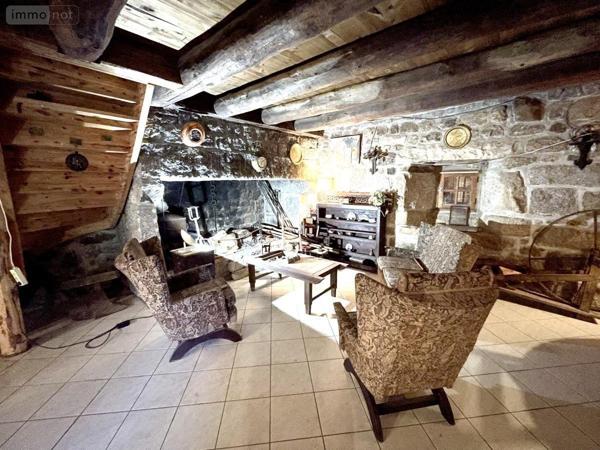 Maison à vendre à Saint-Just dans le Cantal (15320), ref : 48032-163