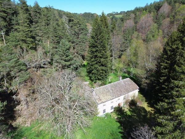 Maison à vendre à Saint-Just dans le Cantal (15320), ref : 48032-163
