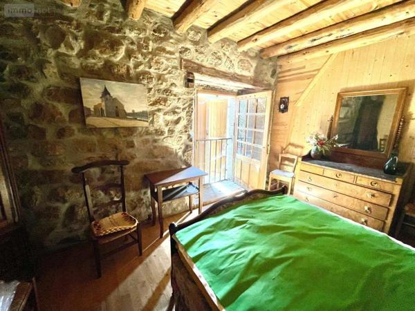 Maison à vendre à Saint-Just dans le Cantal (15320), ref : 48032-163
