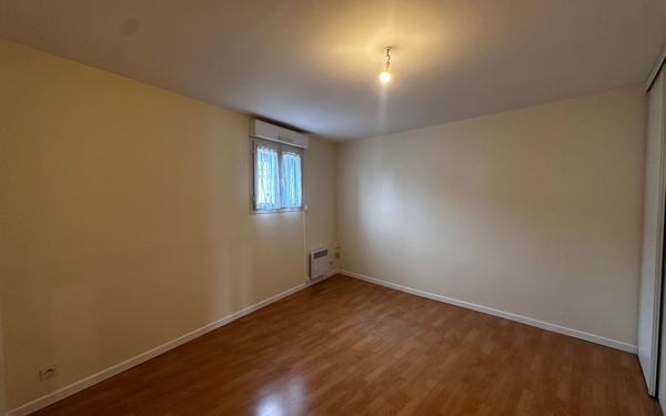 Maison à louer    3 pièces • 90 m2 Bordeaux