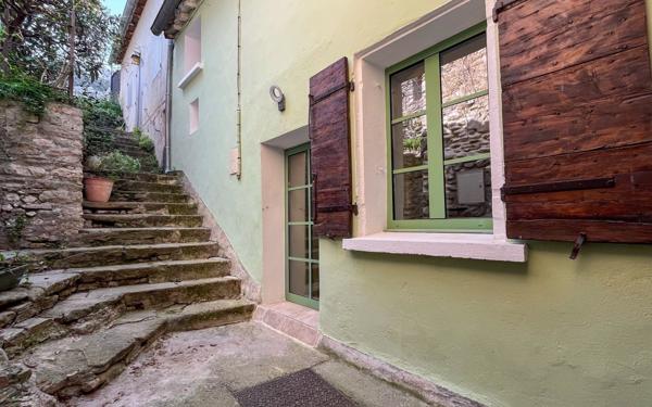 Maison à vendre    3 pièces •  Fontaine-de-Vaucluse