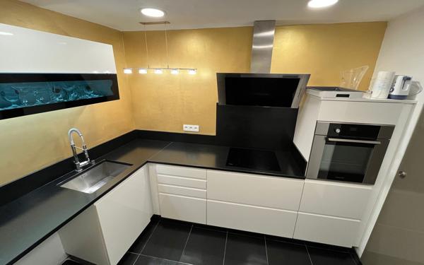 Maison à vendre    3 pièces •  Fontaine-de-Vaucluse