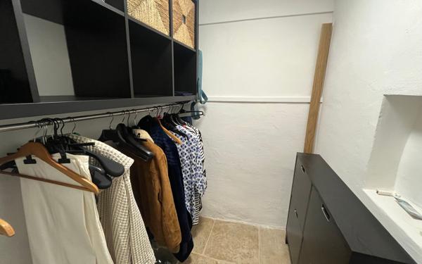 Maison à vendre    3 pièces •  Fontaine-de-Vaucluse