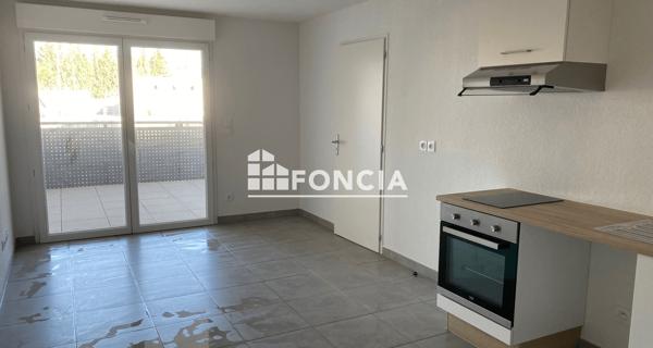 Location Appartement 3 pièces 52.94 m² - Montfavet 84140