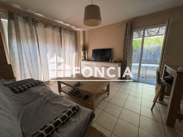 Location Appartement 2 pièces 45.14 m² - 130 RUE EMILE ZOLA La Farlede 83210