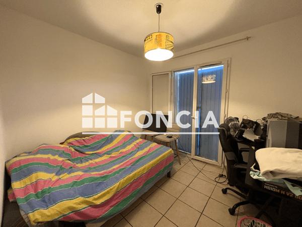 Location Appartement 2 pièces 45.14 m² - 130 RUE EMILE ZOLA La Farlede 83210