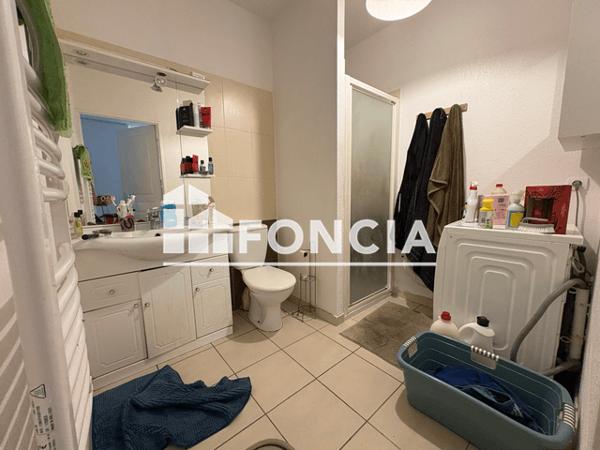 Location Appartement 2 pièces 45.14 m² - 130 RUE EMILE ZOLA La Farlede 83210