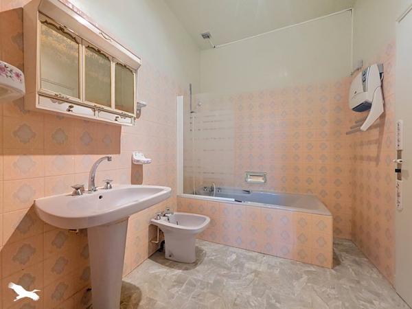 Maison à vendre 42 000 € Lignières 4 p 126 m² DPE E