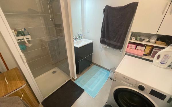 Appartement à louer    3 pièces • 57,65 m2 Carpiquet