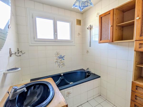 CHOLET RÉSIDENTIEL, AGRÉABLE MAISON 4 CHAMBRES