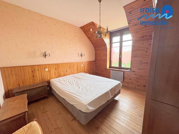 MAISON BREST 6 PIÈCE(S) 92 M2
