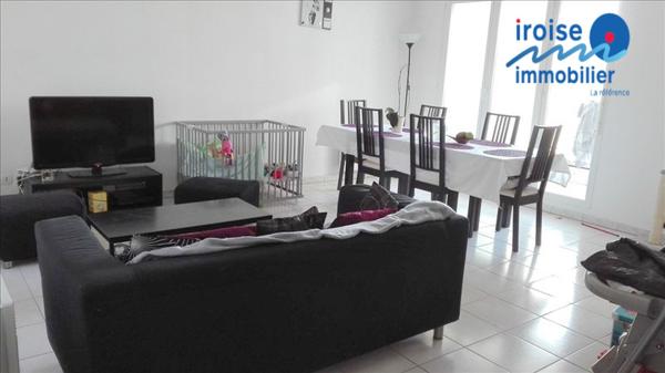 APPARTEMENT T3 – 2 PARKINGS
