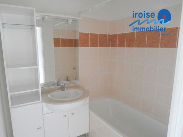 APPARTEMENT T3 – 2 PARKINGS