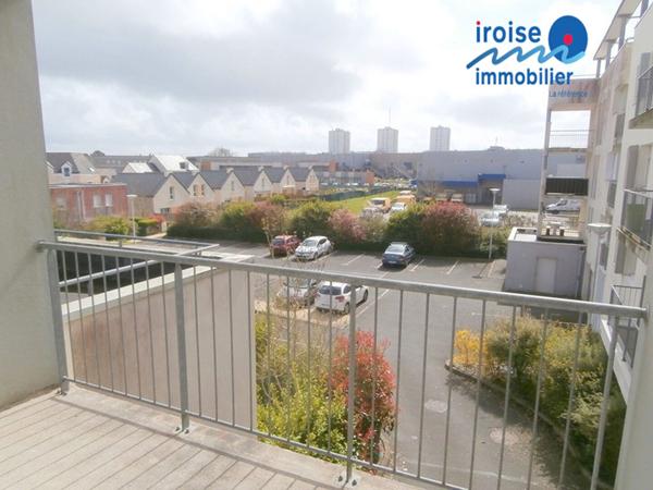 APPARTEMENT T3 – 2 PARKINGS