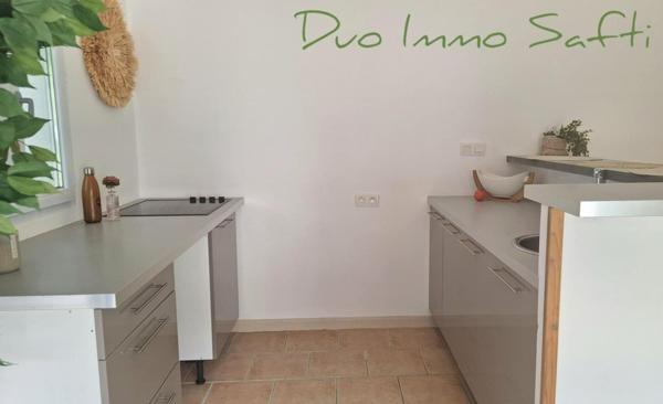 Petite maison, grands atouts – Plain-pied avec jardin et parking