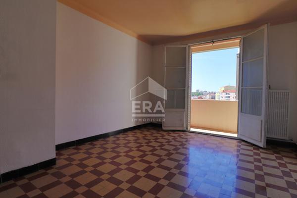 A vendre en exclusivité T3 53 m2 LUMINEUX BALCON TERRASSE TRAVERSANT LUMINEUX CALME  CAVE  FAIBLES CHARGES