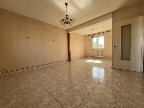 Maison à vendre 91 732 € Orval 4 p 79 m² DPE