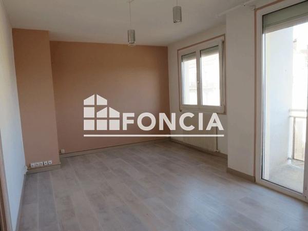 Location Appartement 3 pièces 59 m² - 30 RUE CHARLES DUMONT Dijon 21000