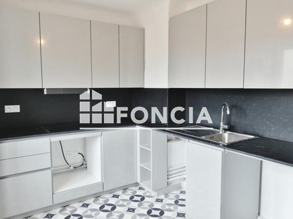 Location Appartement 4 pièces 107.63 m² - 3EME ETAGE - PORTE GAUCHE Hendaye 64700