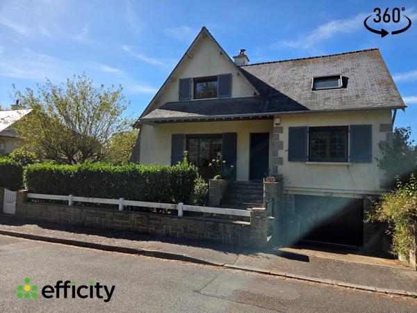 Maison
         7 pièces
        - 137 m² Exclusivité 379 850 € *
