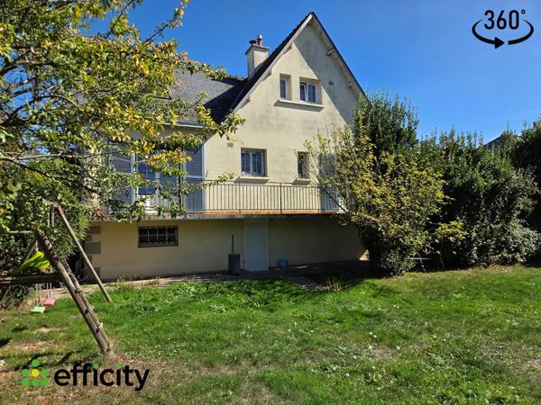 Maison
         7 pièces
        - 137 m² Exclusivité 379 850 € *