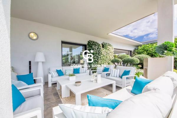 Vente villa 7 pièces 83310 - Grimaud