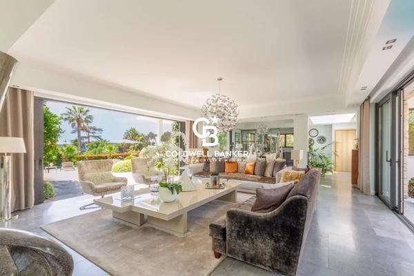 Vente villa 7 pièces 83310 - Grimaud