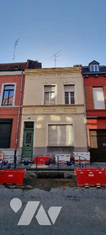 Maison de charme à rénover – Rue Inkerman