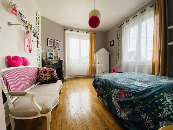 Vente                                                      Maison
                        
                     6 pièces                      182 m2                     à Le Bono