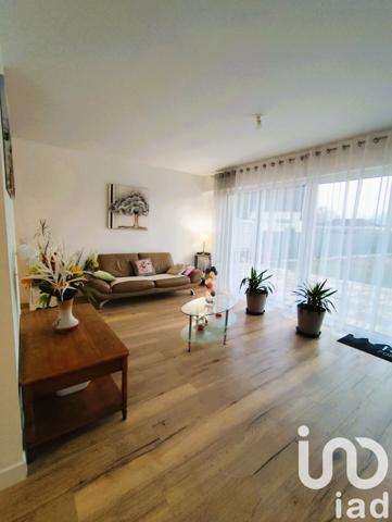 Maison 5 pièces de 104 m² à Bégard (22140)