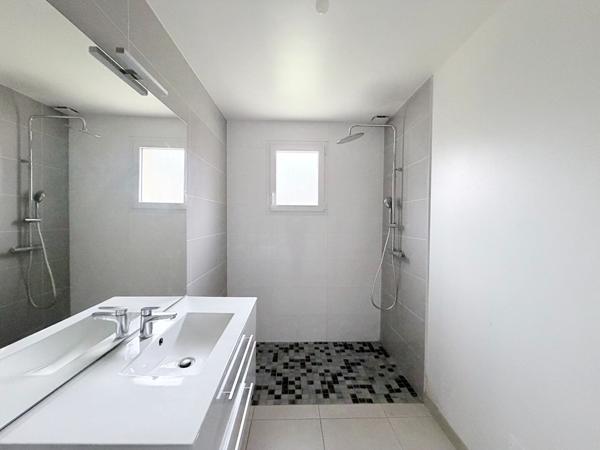 PESSAC - ALOUETTE - Maison - 115m2 - Plain pied - 3 chambres - Garage - Dépendance