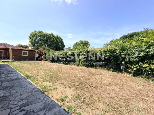 PESSAC - ALOUETTE - Maison - 115m2 - Plain pied - 3 chambres - Garage - Dépendance