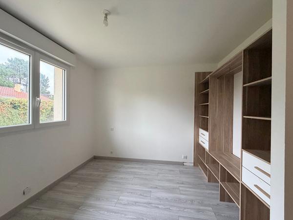 PESSAC - ALOUETTE - Maison - 115m2 - Plain pied - 3 chambres - Garage - Dépendance