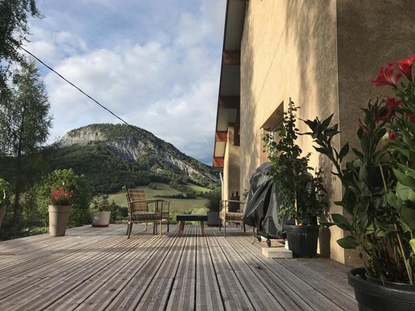 Maison 7 pièces , 217 M2 sur 849m2 de terrain