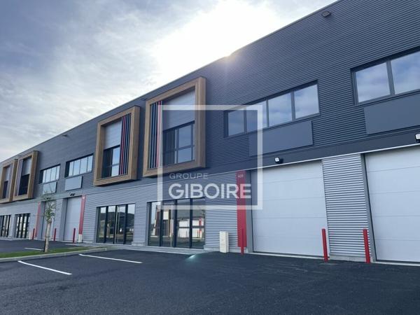 Local d'activites 361 m² à louer MORDELLES (réf : 35.5967)